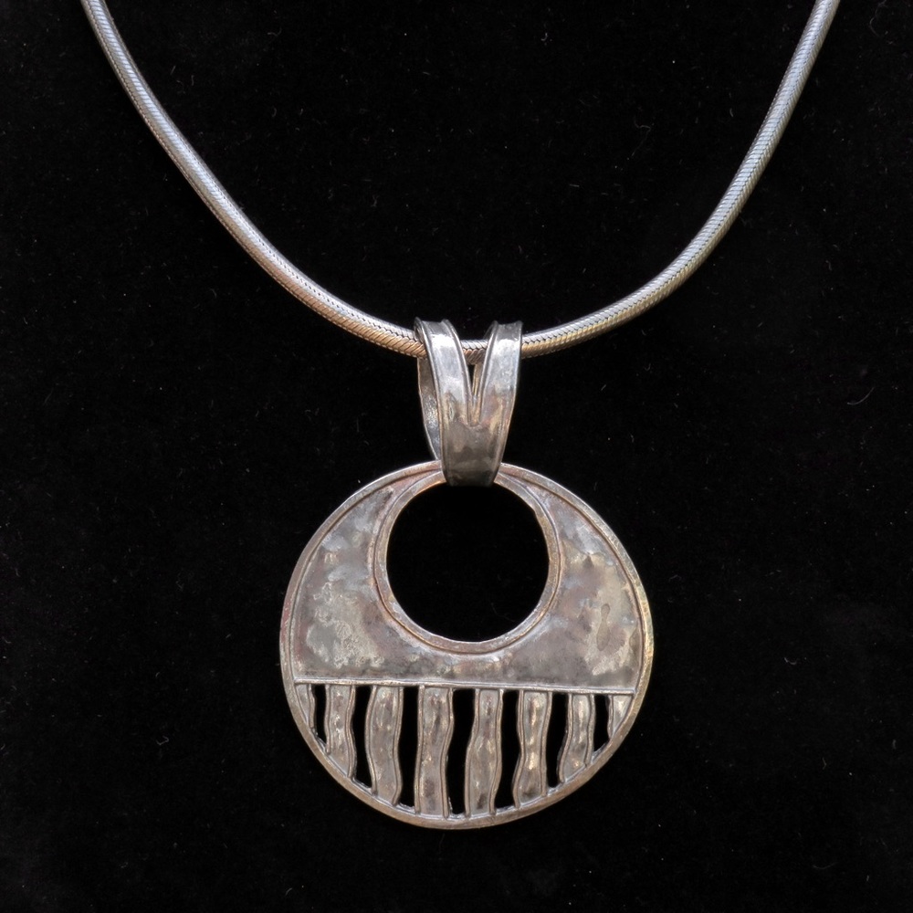 Silpada “Cascading Waves” sterling silver 925 pendant necklace 18 & 3/4”